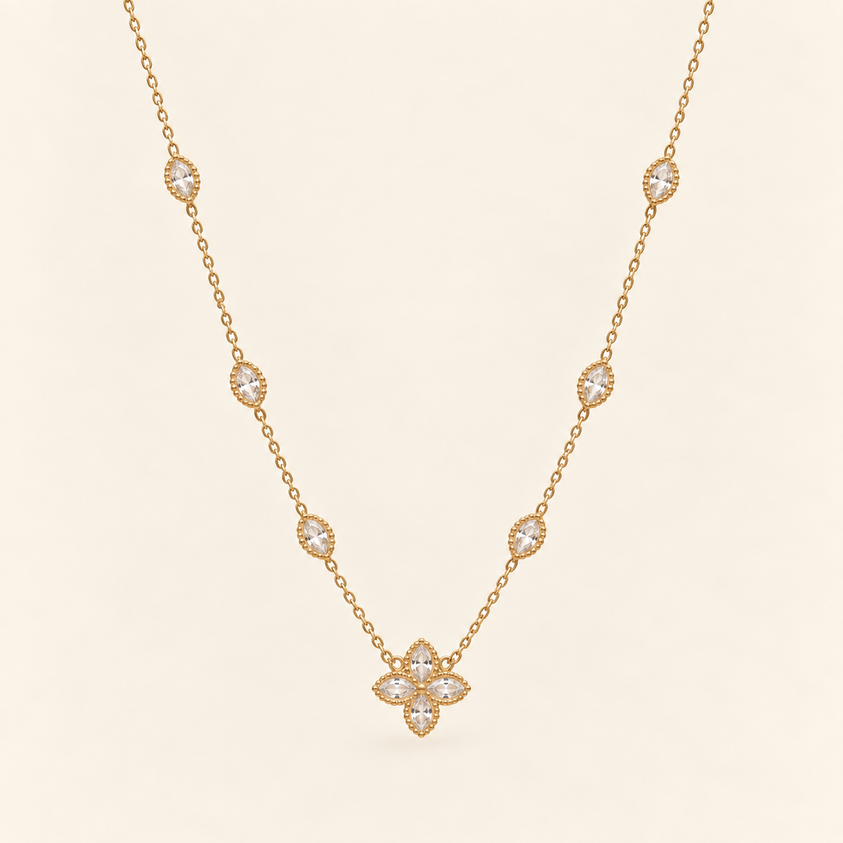Collier Eva